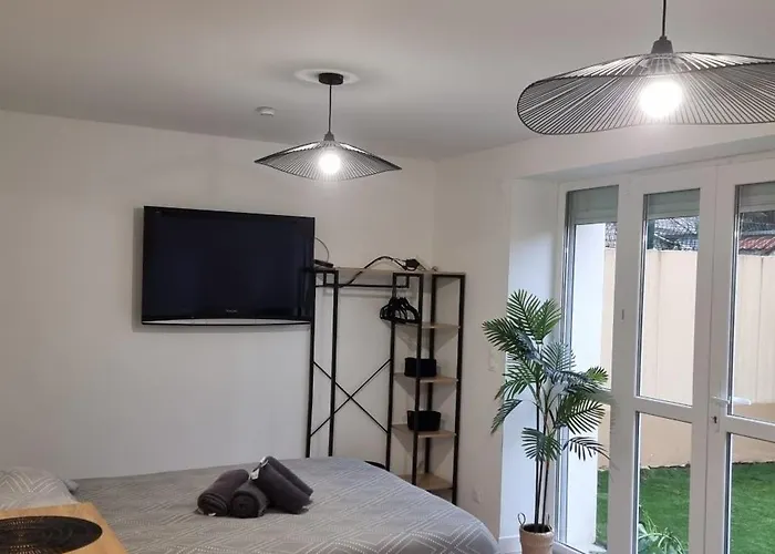 2-Appartement Rdc Avec Jardin