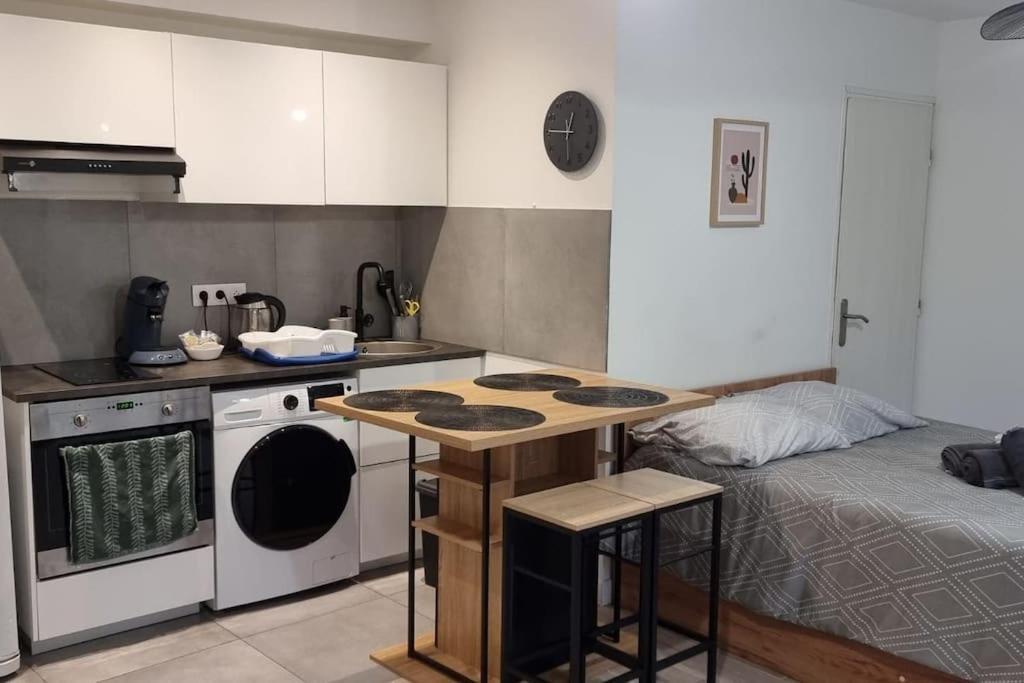Apartment 2-appartement Rdc Avec Jardin Mantes-la-Jolie