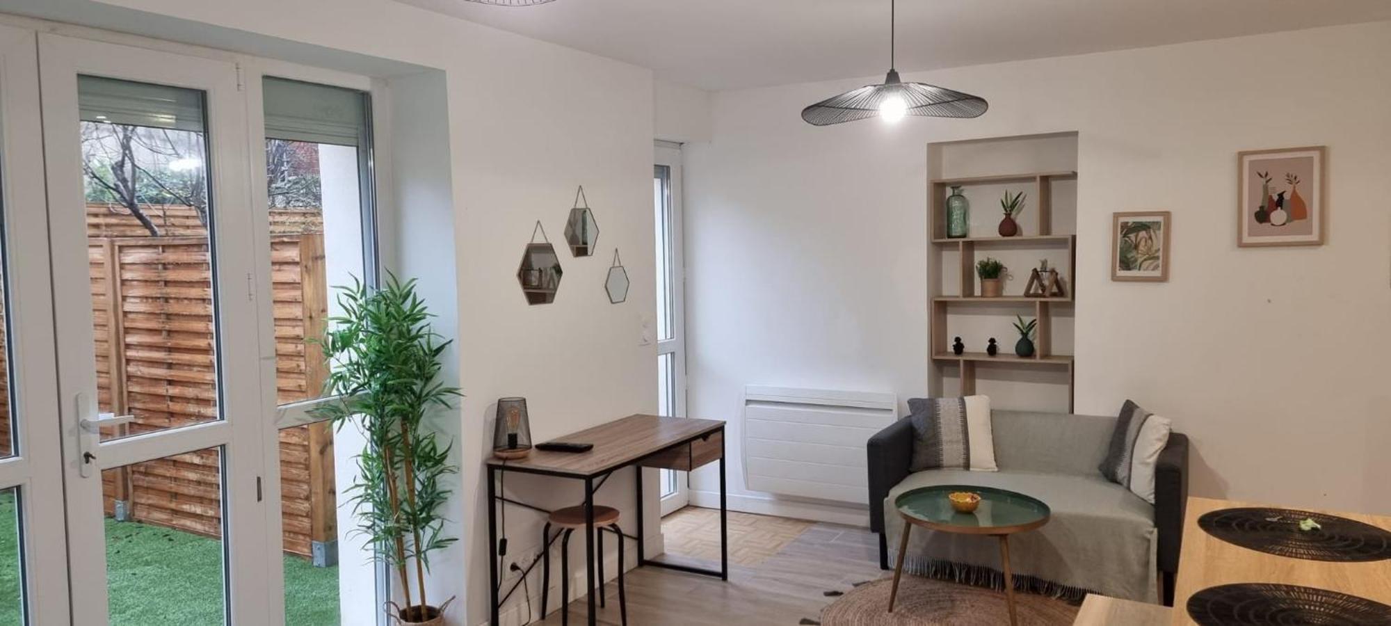 2-appartement Rdc Avec Jardin Apartment